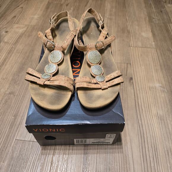 Vionic Park Noleen Wedge Comfort Sandals Gold Cork Strappy Medallion Womens Sz 8 - Picture 1 of 8